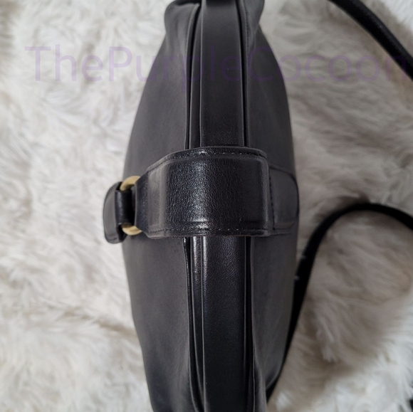 SOLD!! Vintage Coach Laurel Bag #4112 - Picture 4 of 12